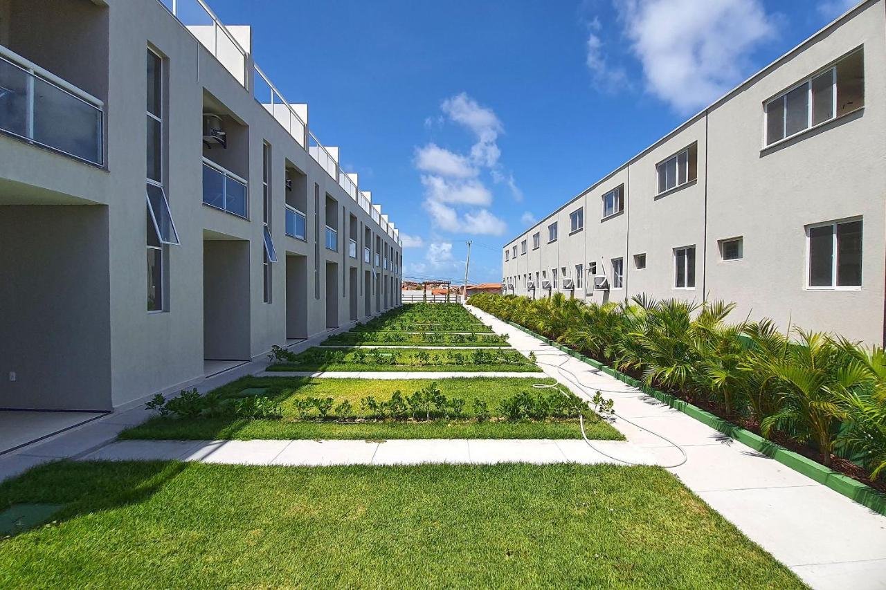 Beach Townhouses #C21 - Com Jacuzzi Por Carpediem Акирас Экстерьер фото
