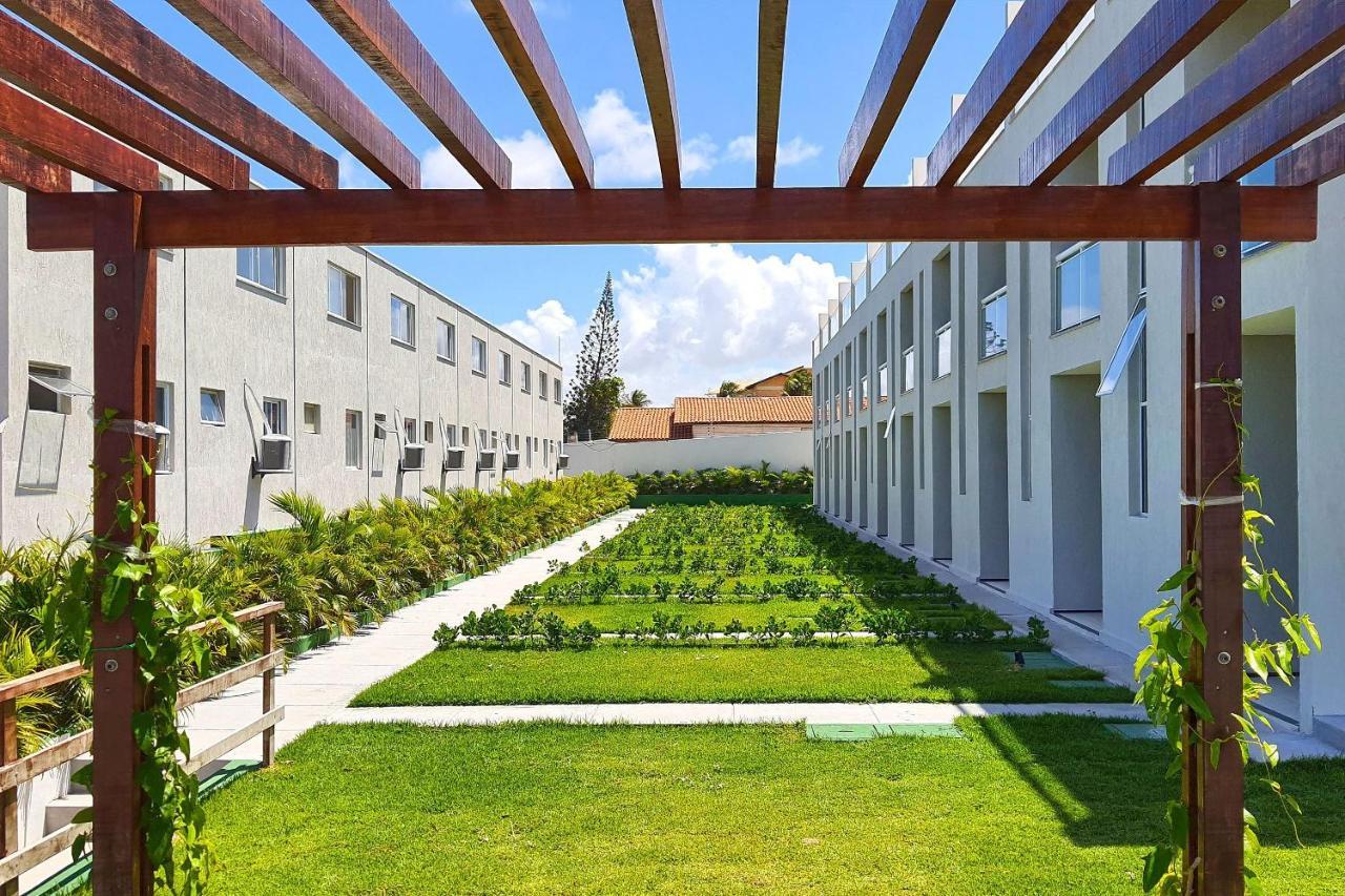 Beach Townhouses #C21 - Com Jacuzzi Por Carpediem Акирас Экстерьер фото