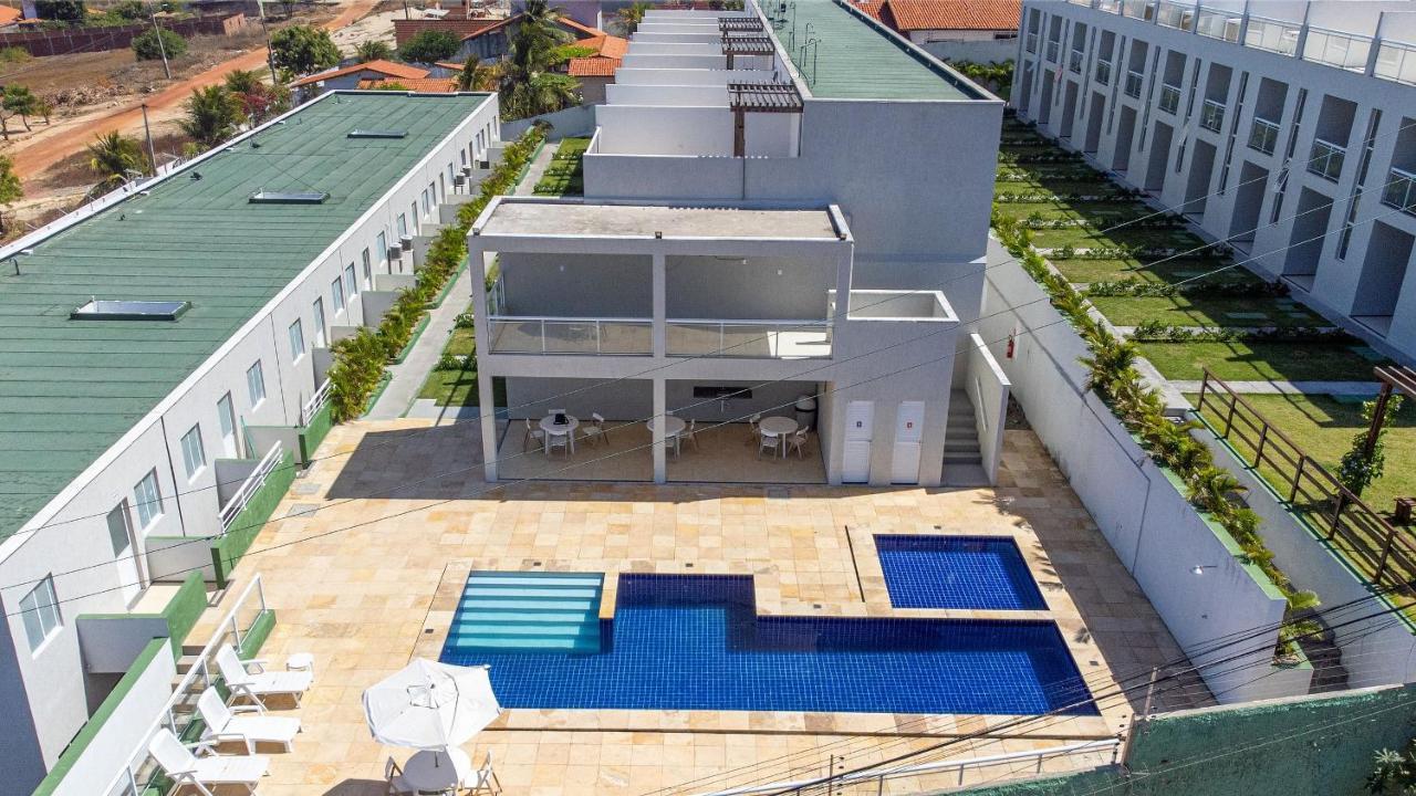 Beach Townhouses #C21 - Com Jacuzzi Por Carpediem Акирас Экстерьер фото