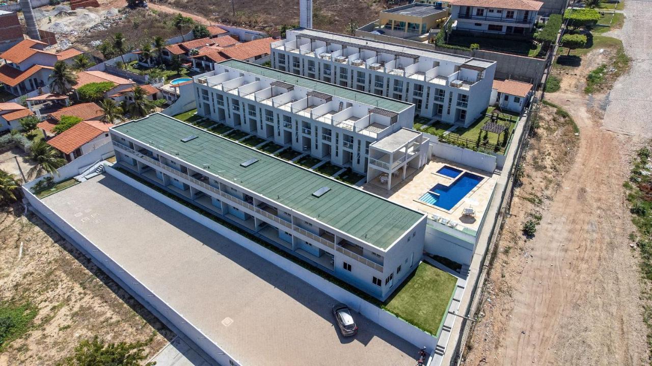 Beach Townhouses #C21 - Com Jacuzzi Por Carpediem Акирас Экстерьер фото